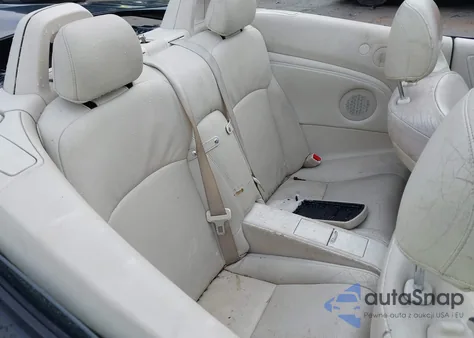 2010 Lexus Is 250C z USA, uszkodzony, nr VIN JTHFF2C28A2504950